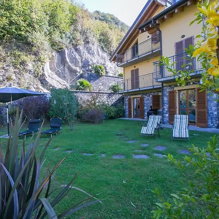 Sleeps 6 Pool Air Con Apartamento